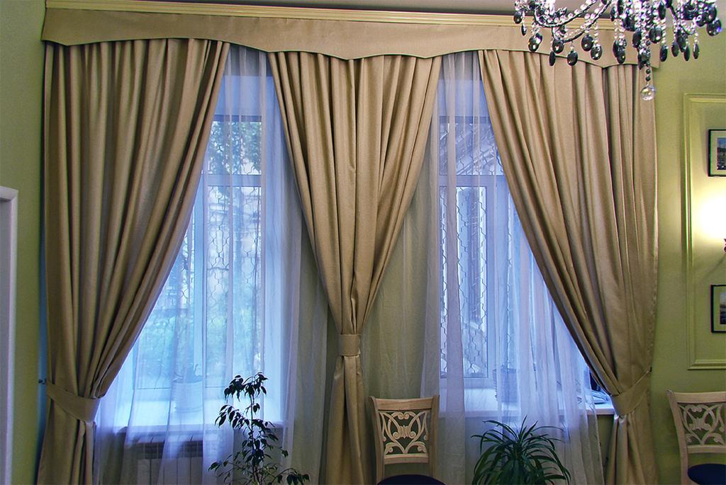 Classic Apartment On Zhukovskoho Odessa Exterior foto