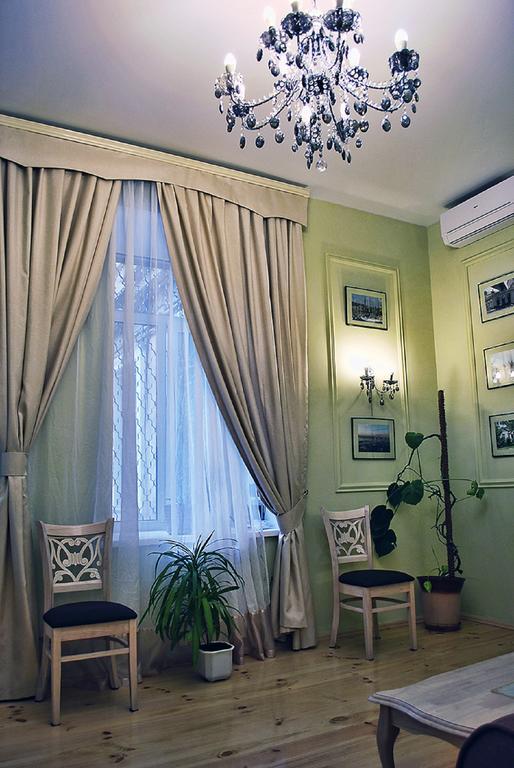 Classic Apartment On Zhukovskoho Odessa Exterior foto